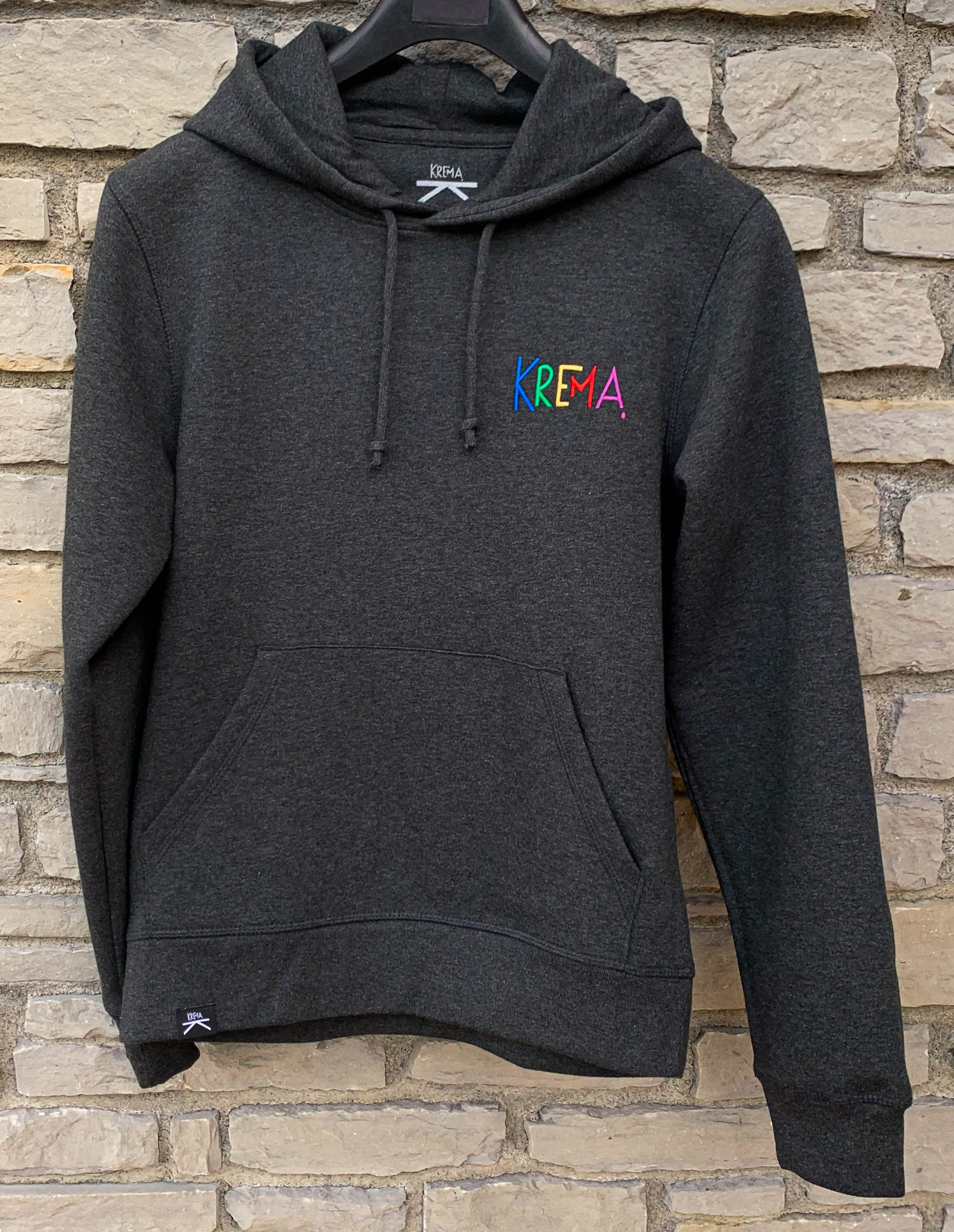 SUDADERA KREMA GRIS BORDADO COLOR